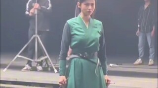 我们因武术而相聚，疼过，但没退缩过！打不倒我们的终将使我们更强大！