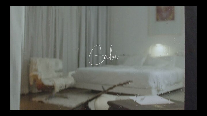 GABI (Official Lyric Video) - Keiko Necesario