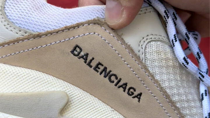 No cringe moments throughout! Take a peek into Old Man’s inner world!