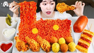 ASMR MUKBANG| 직접 만든 불닭볶음면 치킨 소세지 치즈볼 먹방 & 레시피 FRIED CHICKEN AND FIRE NOODLES EATING