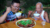 Tutorial "kepala ikan dengan cabai potong", hidangan Hunan yang lezat