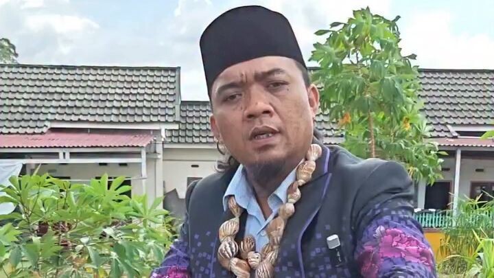 pedagang pohon dengan harga di luar nurul