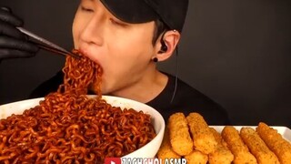 ASMR BLACK BEAN FIRE NOODLES & MOZZARELLA CHEESE STICKS MUKBANG (No Talking)