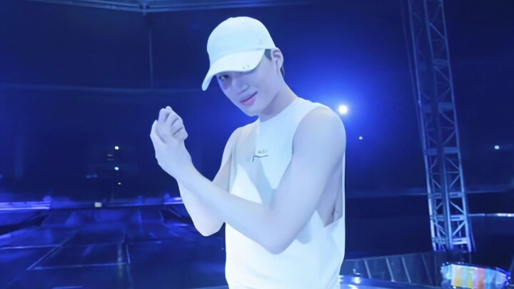 【4K】EXO main dance line dance battle one shot version