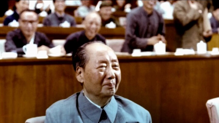 สารคดี “Long Live the People” ที่มีอายุกว่า 23 ปี รับชมคำนำ