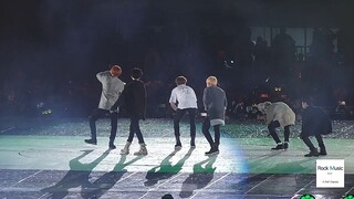 방탄소년단 Busan One Asia Festival Full Ver. ( FIRE + SAVE ME + DOPE)