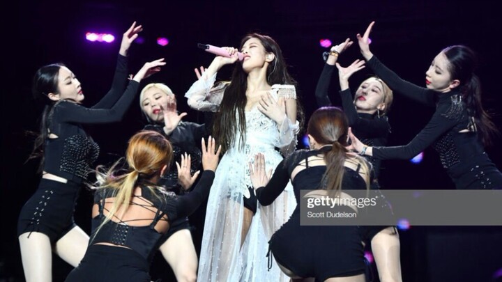 【JENNIE】意气风发SOLO现场被Billboard评选为19年Coachella十佳作品之一190413