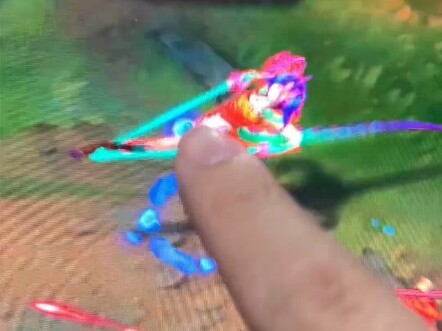 فقط اسأل هل هو وسيم أم لا