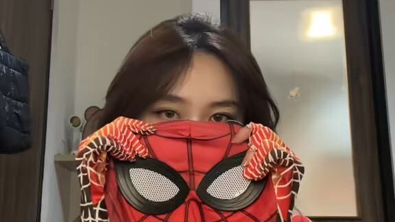 cute spidergirl