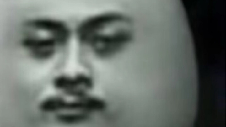 Gửi cho người bạn đòi lại công lý cho bạn và không nói gì cả.