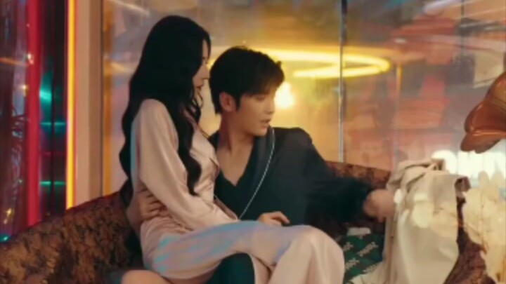 Wang Yiran & Li Shengxuan - Cinta ala Hongkong