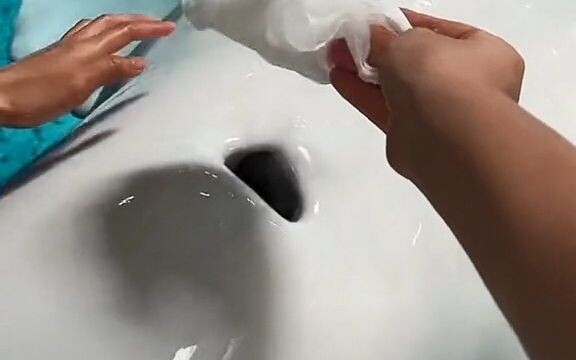 This Is How a Beluga Breathes