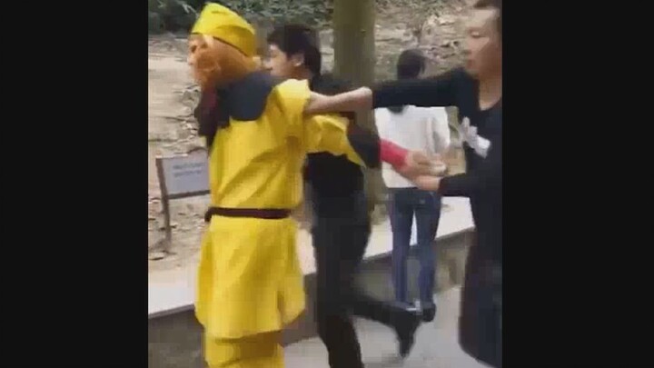 《黑神话：悟空》游戏失败过场动画片段流出