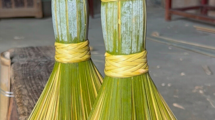 Handmade bamboo pot scrubber, an age-old craft passed down from our elders✨