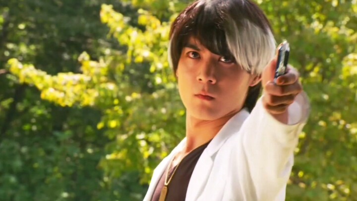 Koleksi transformasi bentuk penuh Kamen Rider Snipe·Hana Taiga