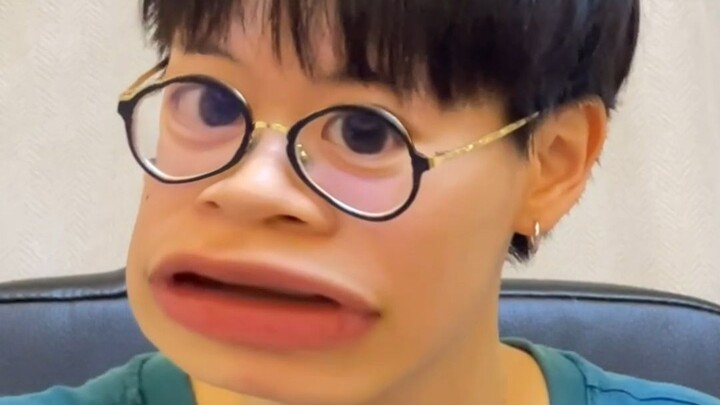 Tôi trông thế này, nuôi mèo lâu dần có ngày cũng sẽ giống tôi không nhỉ?