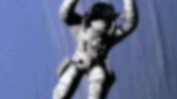 What Would Happen If You Suddenly Fell Into Neptune?