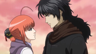 أراقبك هكذا، لا مفر من أن أشعر بالحزن والهم.