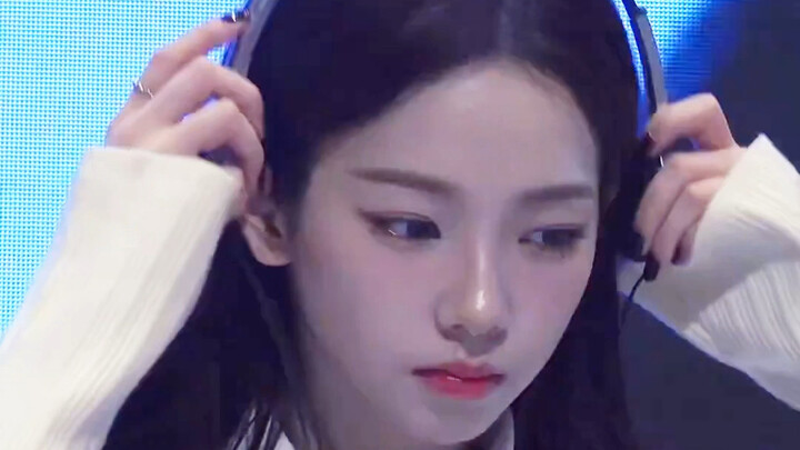วันนี้ ยูจีมินในงานเซ็นหนังสือสวยแค่ไหน?