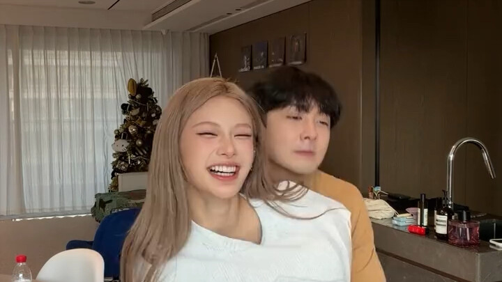 การแข่งขันหมอนคู่รัก