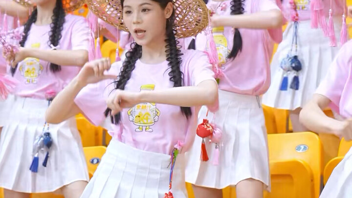The Meizhou cheerleading squad that’s taken the world by storm is here!