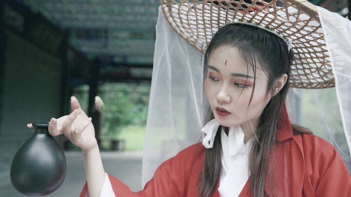 【Original Dance】DaJiuge finish this bottle of wine.