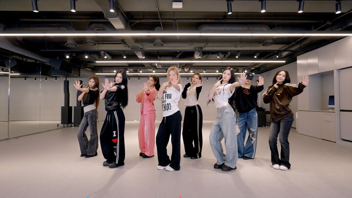 【Hearts2Hearts】Latihan Tari Hearts2Hearts “15-LOVE”