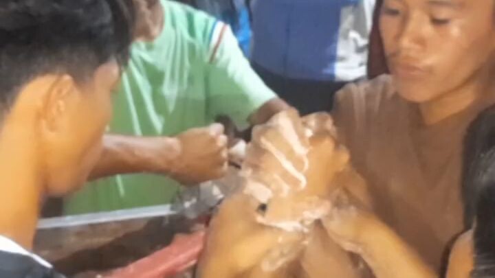 arm wrestling match