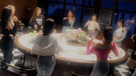 Square Dance God of War - Girls Version!