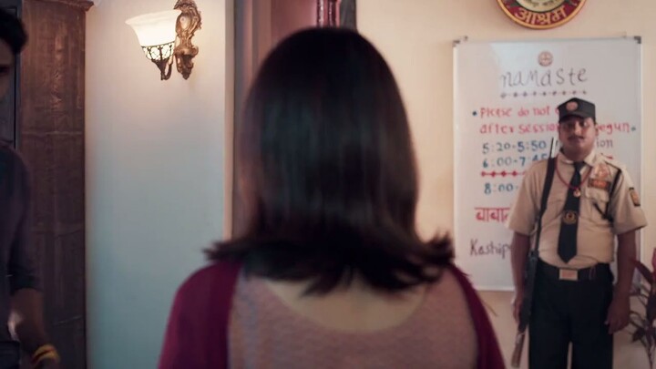 Aashram S01 E08 2020