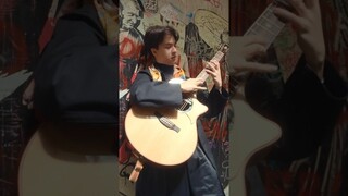 عندما يكتشف عازف الجيتار نفقًا [مارسين]