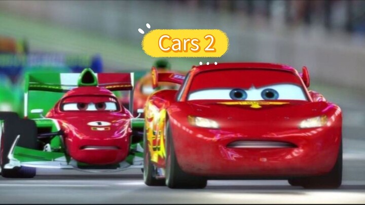 momen dimana Lighting MC queen tidak meledak ketika di tembaki gelombang elektromagnetik di cars 2