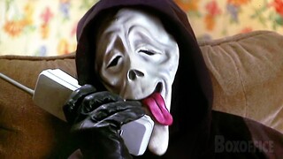 Wazzup! (Scary Movie parody)