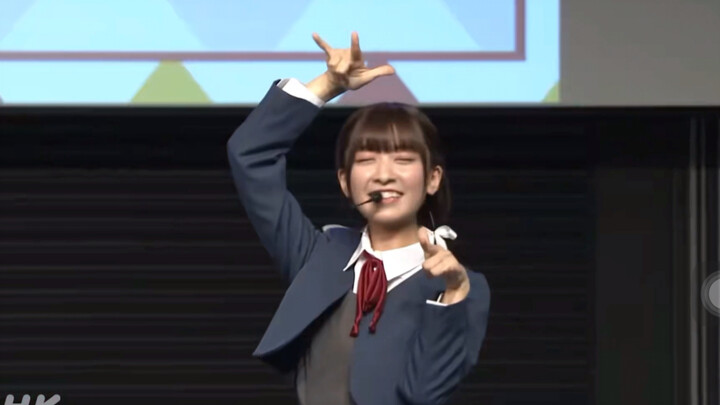 اكتشفت أن وضعية جسدي فقط هي المميزة والرائعة مقارنة بالآخرين، يا نون-سان可爱的