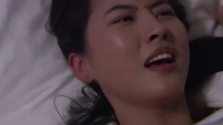 [Movies&TV]Cutie Drinking And Found Something Wrong With the Drink
