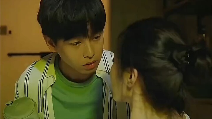 插电源才能充电啊