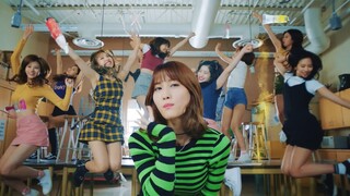 TWICE LIKEY MV