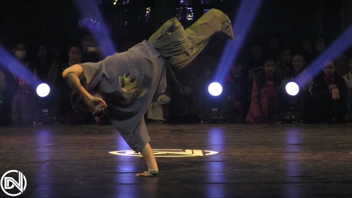 Bboy Phoenix: Dalam hidup yang singkat ini, pancarkanlah cahaya yang cemerlang! Phoenix Nirvana, ter