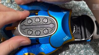 [Repair of old items] The broken Kabuto/Gundo Kamen Rider Kabuto Gundo CSM was repaired by someone. 