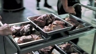 一公斤野生牛肉，外国特种兵吃的津津有味，中国特种兵却难以下咽！