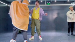 [Panda Hall] Looks very warm - "Chewing Gum" practice room version