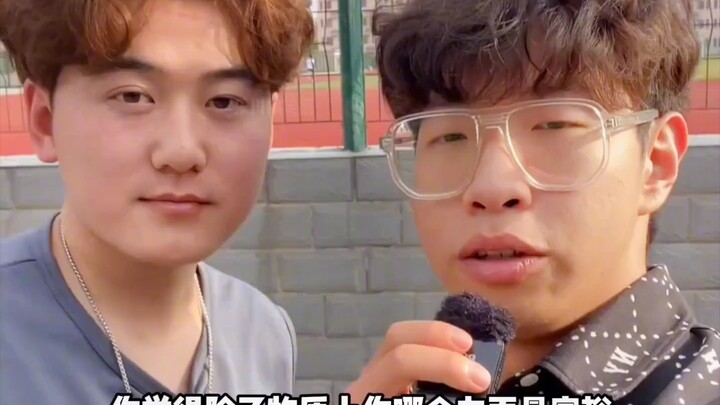 Những câu trả lời thần sầu trong cuộc phỏng vấn đường phố khiến ai cũng bất ngờ