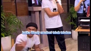 ketika Wendy memberi TTS