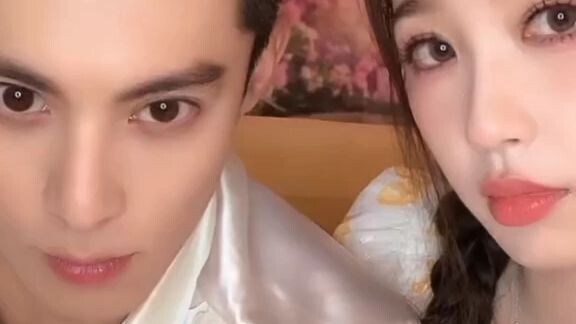 im inlove with these twoooo wahhhh🥰❤️🥰❤️🥰❤️ cttro, im just 🥰☺️🥰☺️