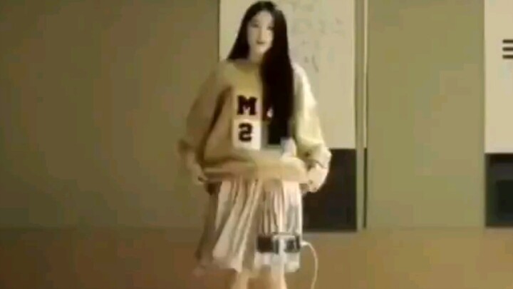 Ye Shuhua's Fashion Class, the Amazing Girl Hahahahaha