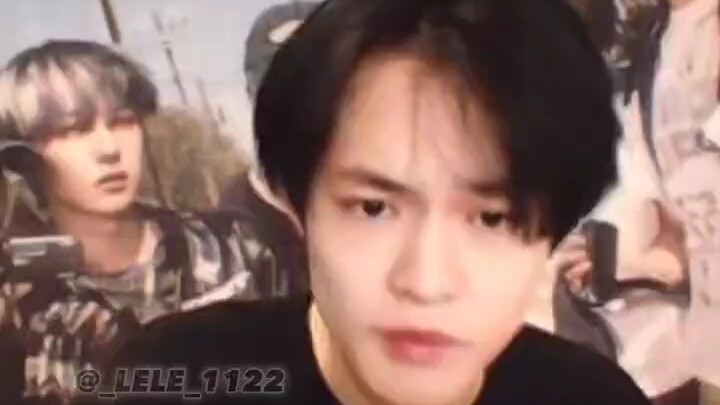 【จงเฉินเล่อ】งานเซ็นลายเซ็นฉบับคัฟเวอร์ ไม่เข้าใจแต่เคารพ