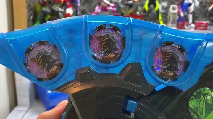 Zeta Rising Device Dark Union, get three Gagula medals in a row