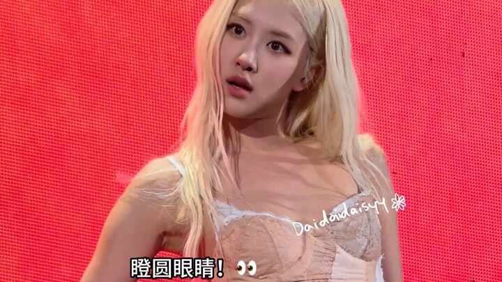 Park Chaeyoung: Kenapa baru nge-ambil gue? Gue udah berpose lama banget nih!