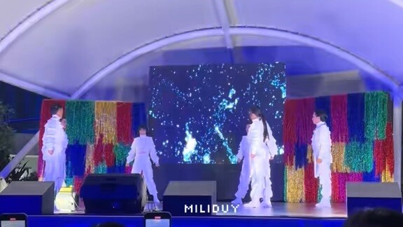 TADO - MAXIE ANDREISON