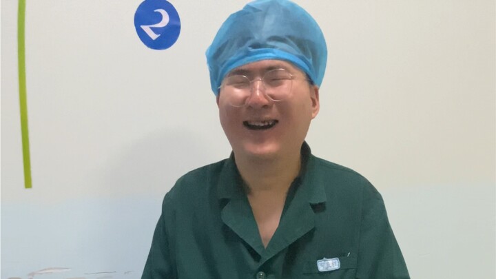 30-Year-Old Male Nurse: A Grueling Cycle of Night Shifts and Wage Labor
